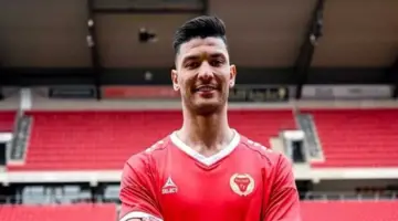 كالمار يطمح لتفعيل بند شراء أشرف داري.. ما موقف الأهلي؟